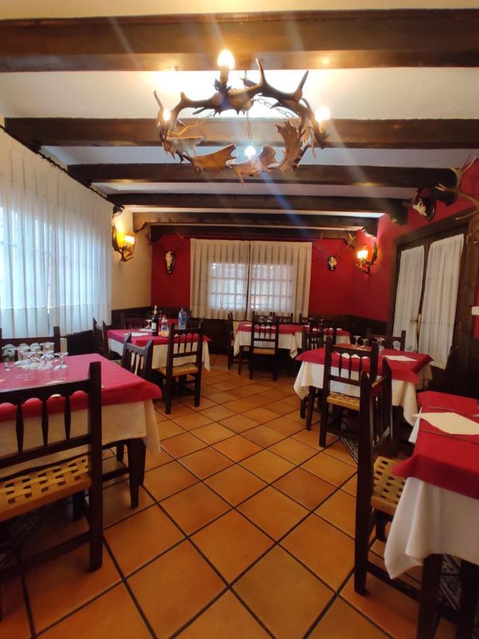 Hostal Restaurante Serrania 트라가세테 외부 사진